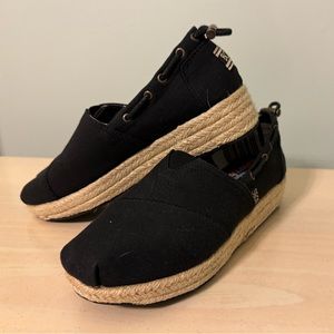 Sketchers bobs black espadrille wedge shoe